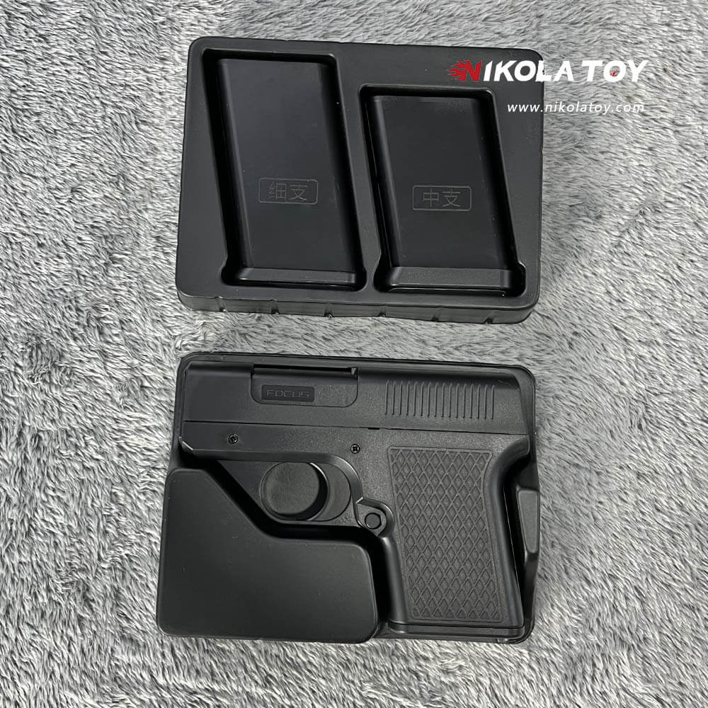 NikolaToy™ Gun type cigarette lighter with 3 replaceable magazine clips