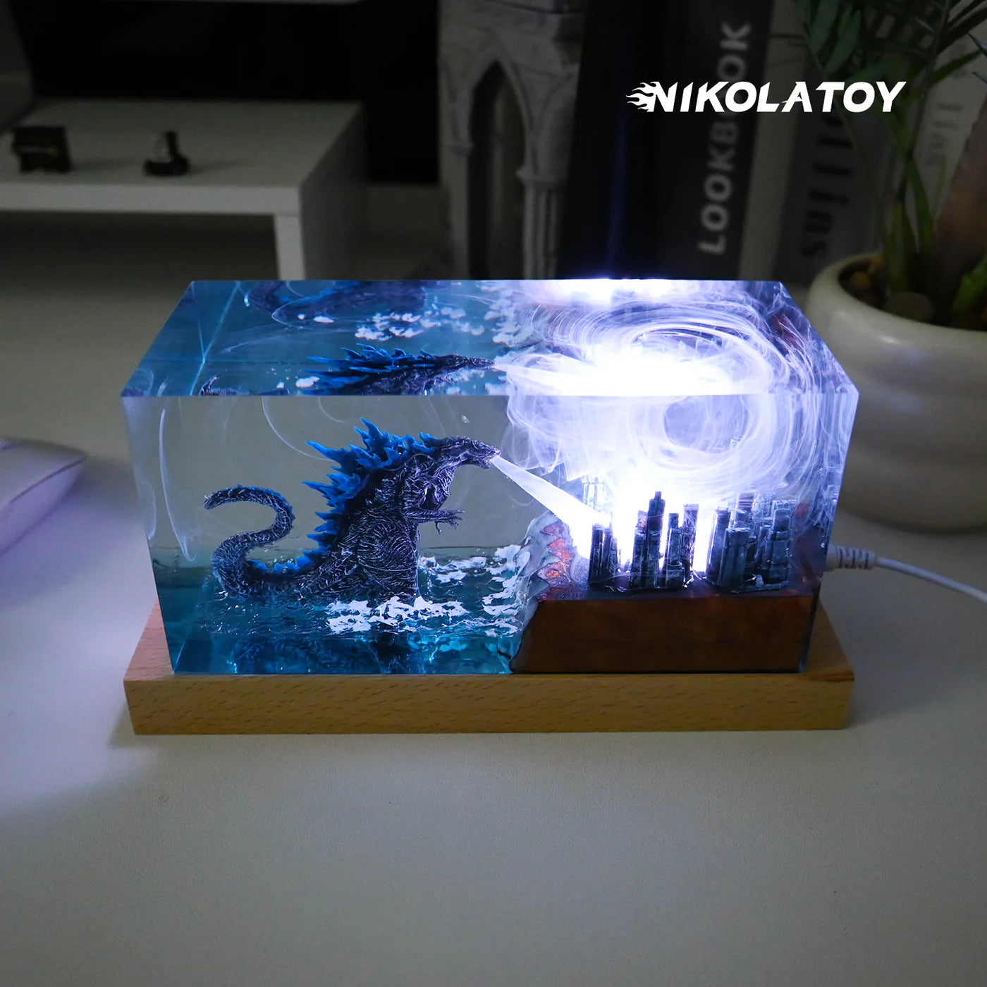 NIKOLATOY®Creative Resin Night Light Desktop Ornament - Godzilla