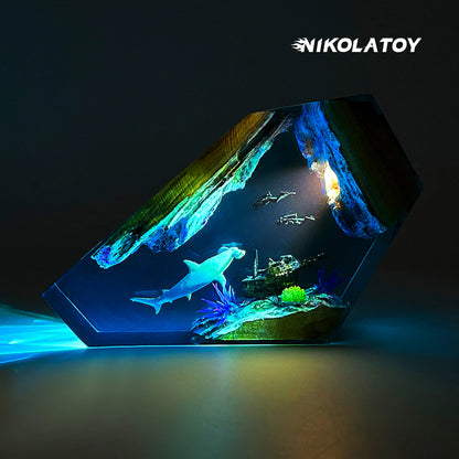 NIKOLATOY®Creative Resin Night Light Desktop Ornament - The underwater world