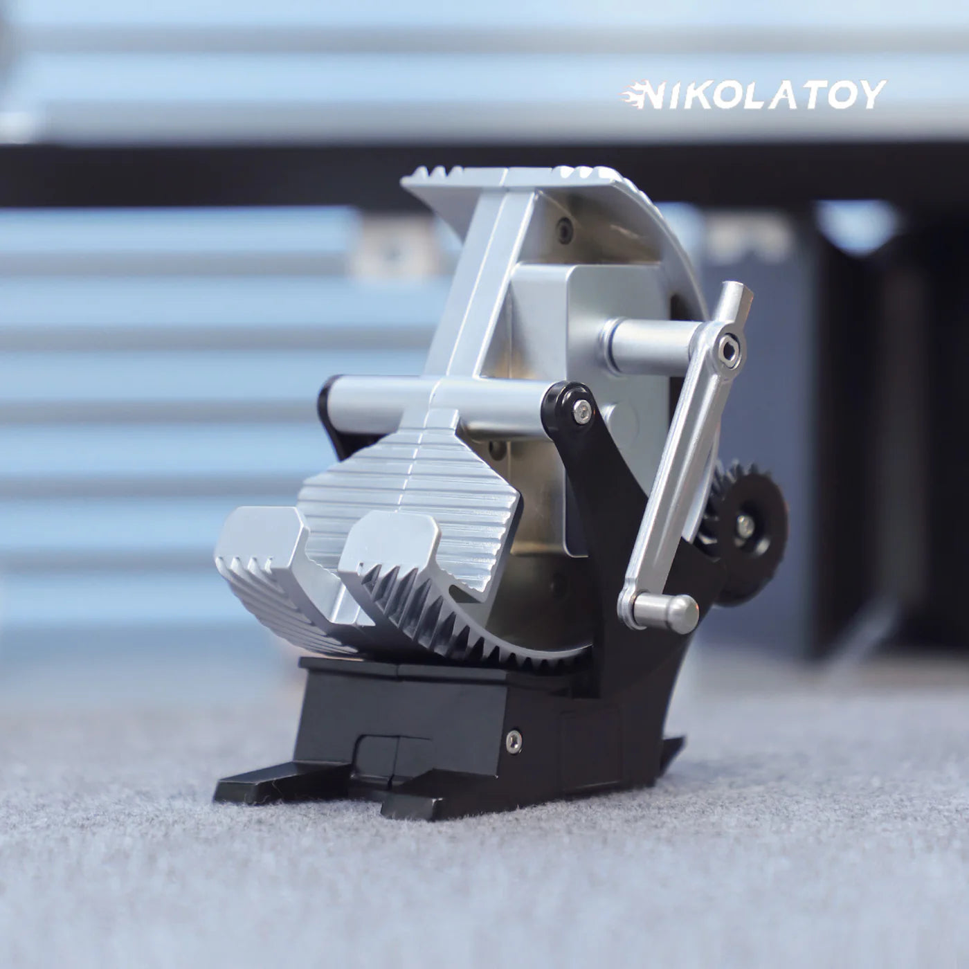 NIKOLATOY®Alloy mechanical multifunctional rechargeable mobile phone holder